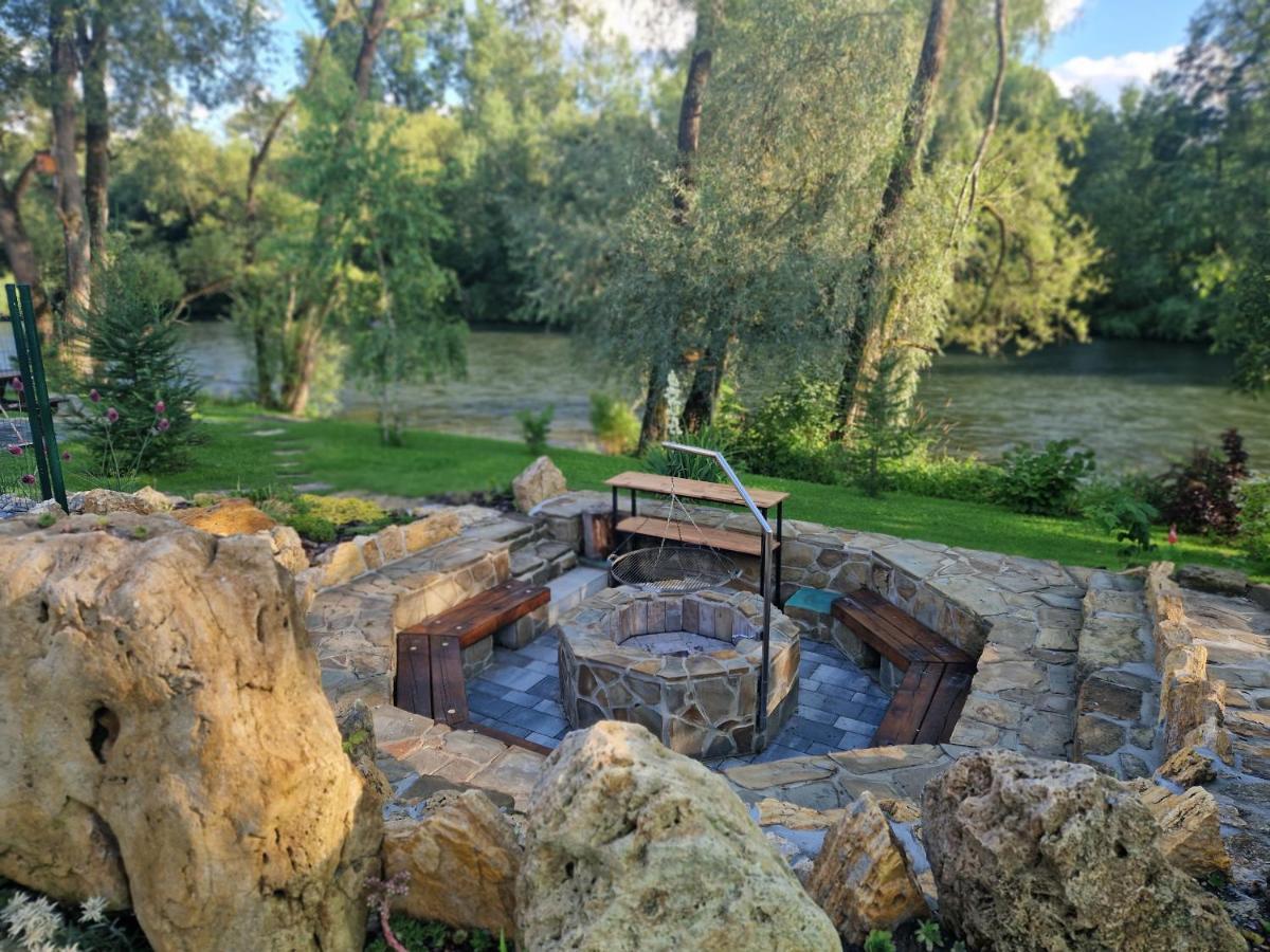 Villa Garden Bešeňová Eksteriør bilde