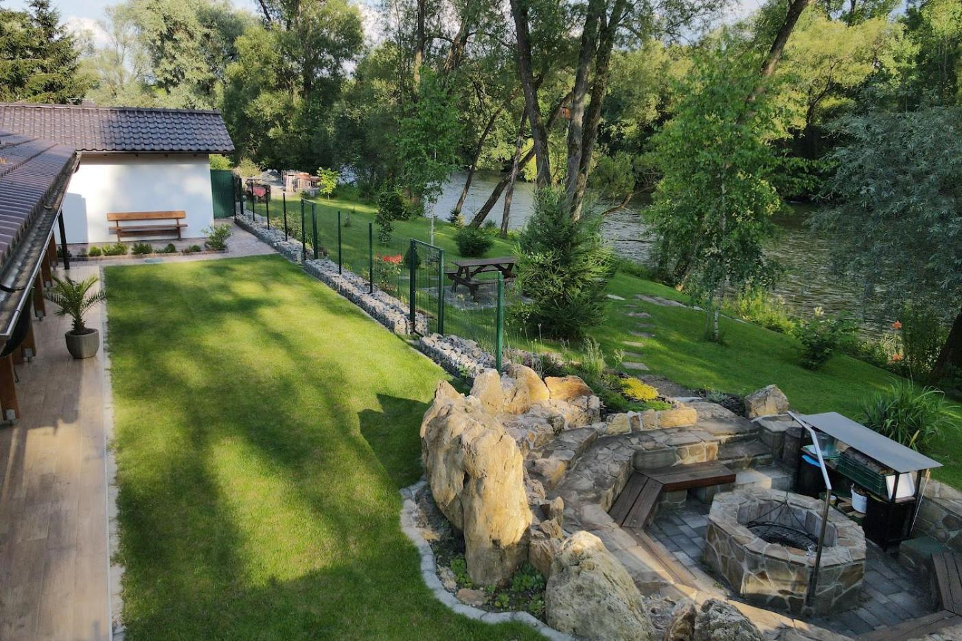 Villa Garden Bešeňová Eksteriør bilde